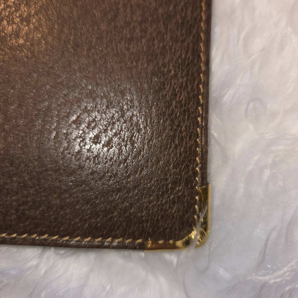 Gucci Vintage Brown Leather Long Bifold RARE Find Men's Breast Pocket Wallet